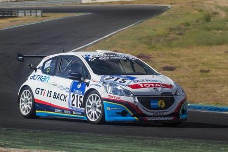 Peugeot 208 GTi Racing Experience