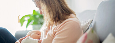 Las madres vacunadas contra la Covid transmiten anticuerpos a sus bebés a través de la leche materna
