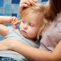 Cuándo no pueden ir los niños al cole si están malitos (y cuándo sí), según una pediatra