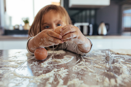Donde tú ves un desastre, tu hijo ve una capacidad o habilidad nueva