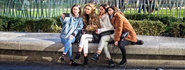 Nadie en el mundo sabe qué demonios hacer con los móviles en las aulas. Ni siquiera la investigación científica