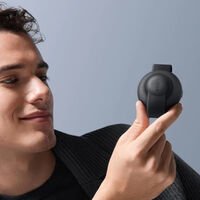 Amazon tiene de oferta la base de carga plegable de Anker que es perfecta para llevártela de viaje y cargar tres dispositivos de Apple 