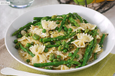 Farfalle primavera con salsa de queso de cabra: receta de pasta, mejor que en el Ginos