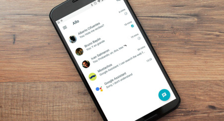 Google Allo se lía con los contactos y deja responder sin tenerlo instalado... a veces