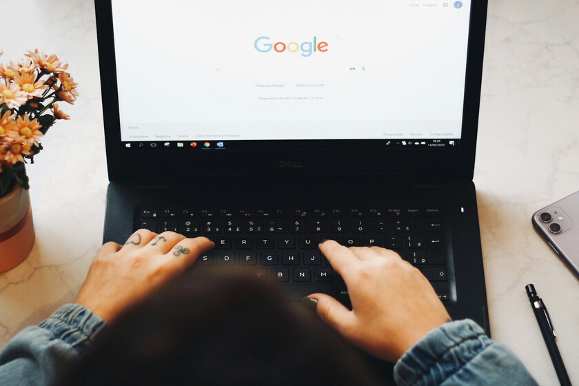 Las descargas de Chrome me iban muy lentas y con este simple truco he conseguido acelerarlas
