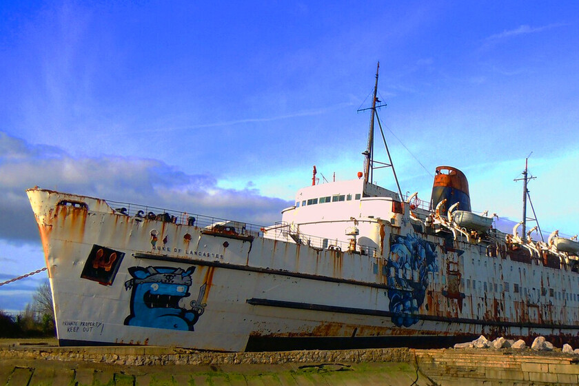 La historia del Duke of Lancaster, el barco olvidado durante décadas con un tesoro único a bordo: 50 recreativas arcade