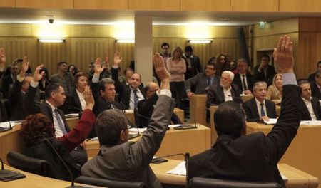 Chipre vota NO a la tasa sobre los depósitos ¿salida del euro?