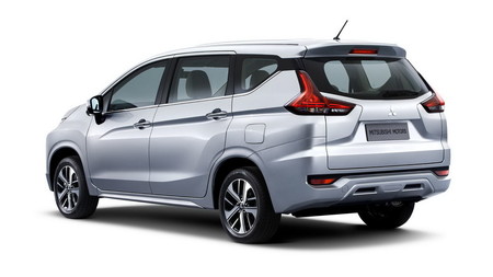 Mitsubishi Expander 2