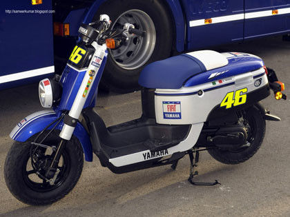 El scooter del equipo fiat Yamaha