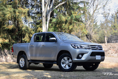 Toyota Hilux Diesel, a prueba: el motor correcto para una pick-up de uso rudo