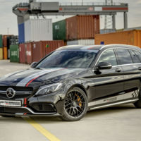 Performmaster saca un buen puñado de caballos extra al V8 del AMG C 63