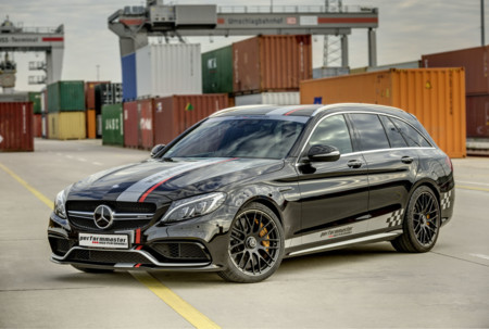 Performmaster saca un buen puñado de caballos extra al V8 del AMG C 63