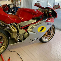 Esta MV Agusta F4 AGO se vende por 300.000 euros porque pudo ser precisamente del ilustre Giacomo Agostini