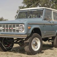 Si no quieres esperar al Ford Bronco 2020, puedes adquirir un modelo clásico restaurado por Icon 4x4 