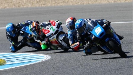 Romano Fenati liderando Moto3 Jerez 2014