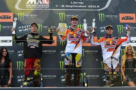 MX2_podium