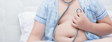 Sanidad anuncia medidas para combatir la obesidad, como la regulación de la publicidad de alimentos dirigida a los niños