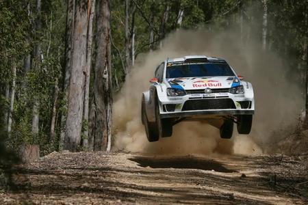 Rally de Australia 2014: Jari-Matti Latvala toma el liderato