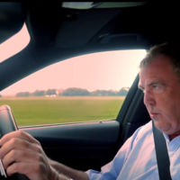Si te compras un usado y anda mal, verifica que Jeremy Clarkson no lo haya manejado antes