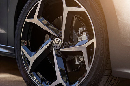 Volkswagen adelanta más de su Passat 2020 ¿Tendrá versión R?