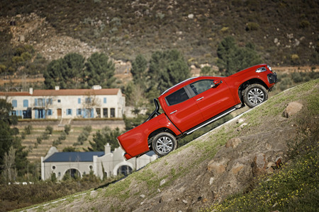 Mercedes-Benz Clase X, primeras impresiones a bordo