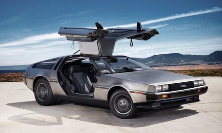 Delorean Italdesign Teaser 2022 1