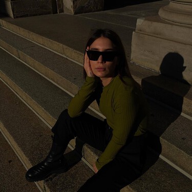 Massimo Dutti vende el pantalón más cómodo, fácil de combinar y elegante de entretiempo por menos de 39 euros 