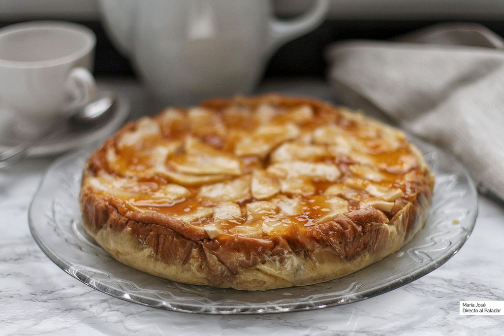 Tarta de manzana y flan: una receta tan fácil de preparar que os sacará de más de un apuro 