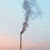 The U.S.’ New Idea to Power Its AI: Constructing Data Centers Near Natural Gas Fields 