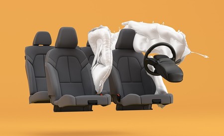 Polestar 2 Airbags 001