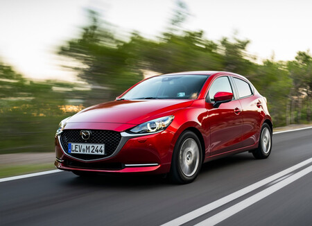 El Mazda2 2022 ya tiene precio en México, con mejoras en el equipamiento de toda la gama
