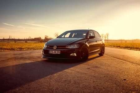 Siemoneit Racing lleva el Volkswagen Polo GTI hasta los 320 CV y lo convierte en un biplaza con jaula antivuelco