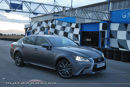 Lexus GS 450h F Sport