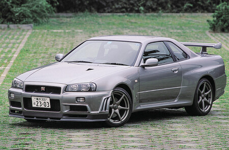 Nissan Skyline Gt R V Spec Ii 2