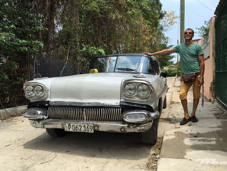 Así es la vida de Rocney, un conductor de almendrón de La Habana