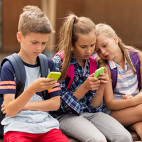 Controles parentales de iOS y Android, y medidas de seguridad para un acceso seguro en Youtube, Facebook e Instragram