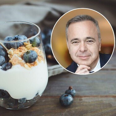 Majid Fotuhi, neurólogo: “Como cada día yogur con arándanos porque estimulan la producción de BDNF, la mejor proteína que conocemos para el cerebro” 