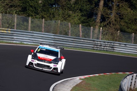 Si no te dice mucho el Citroën C-Elysée espera a verlo con Sébastien Loeb en el Nordschleife