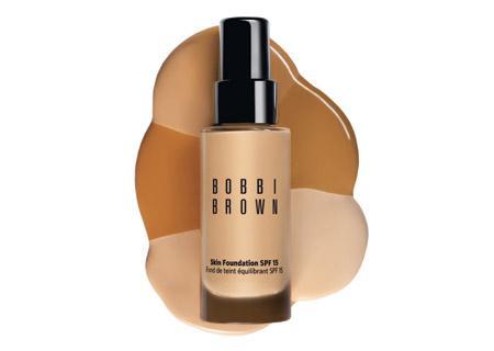 Skin Foundation de Bobbi Brown, un maquillaje apto para hombres