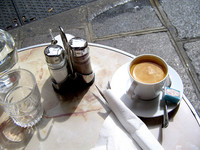 ¿Café au lait, crème o noisette? Cómo pedir un café en París