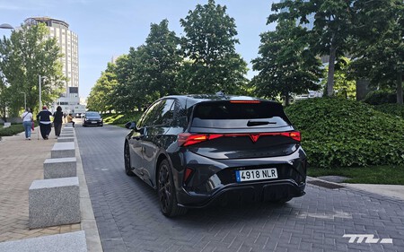 Cupra Born Motorpasion 2