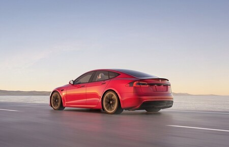 Tesla Model S Plaid