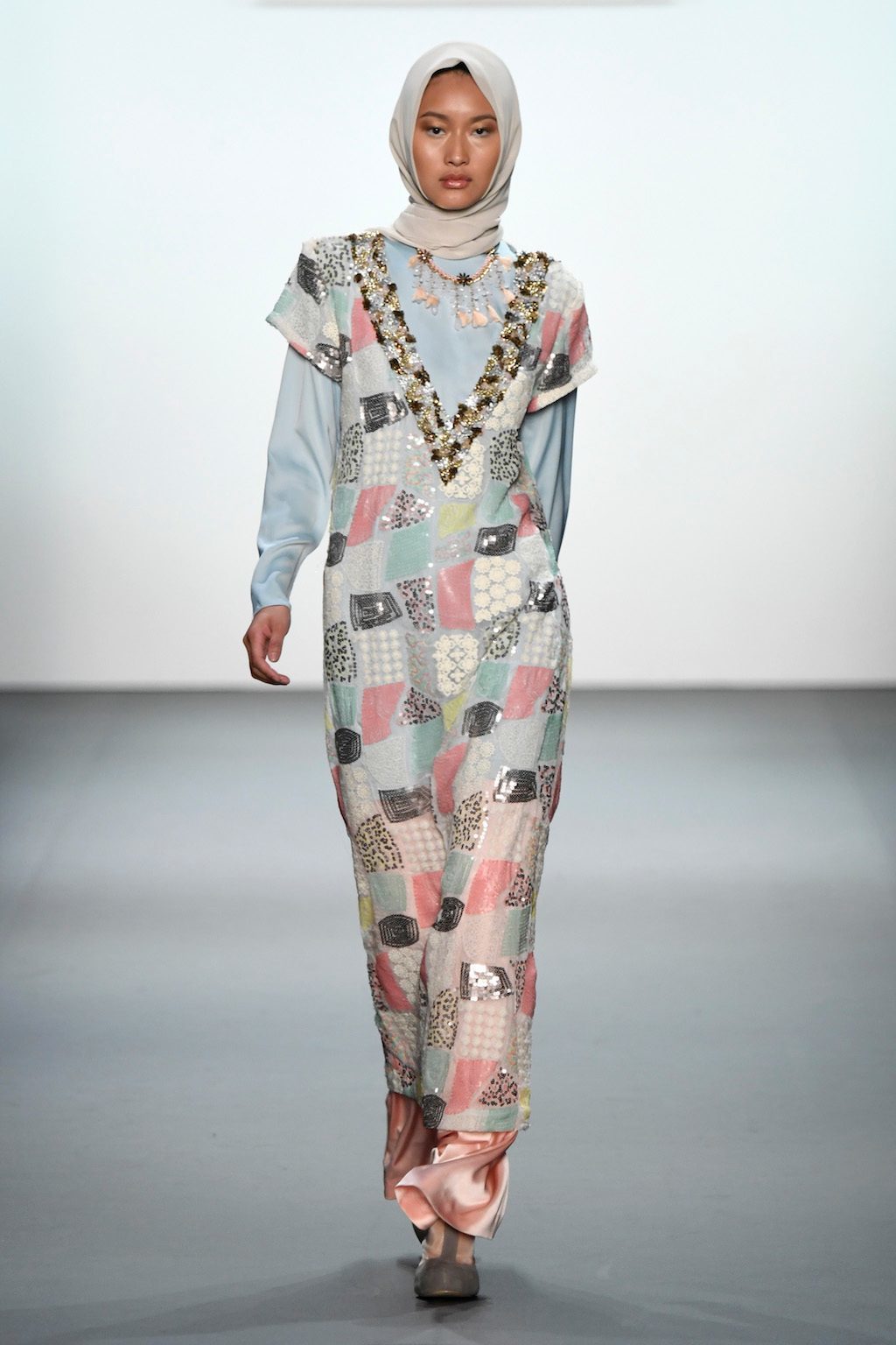 Foto de Anniesa Hasibuan (5/53)