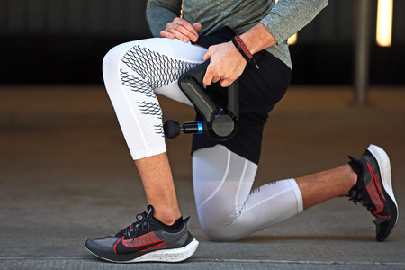 pistolas-masaje-muscular-terapia-percusion