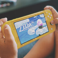 Si buscase una consola portátil barata, no perdería de vista Nintendo Switch Lite: sigue mereciendo la pena en 2026 a este precio