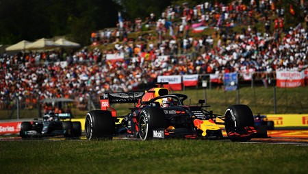 Los expertos de la Fórmula 1 colocan a Max Verstappen como mejor piloto de 2019 y a Carlos Sainz tercero