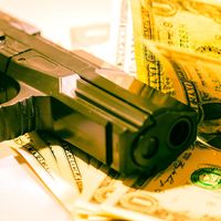 Cuando una red descentralizada pasa a ser de los delincuentes: se popularizan en las cripto-monedas los ataques del 51%, el atraco al banco
