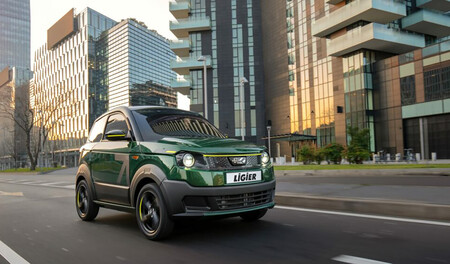 Ligier Myli Verde En Ciudad