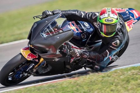 Todo a una carta: Davide Giugliano se jugará su vuelta al WSBK sobre la Honda del equipo Ten Kate