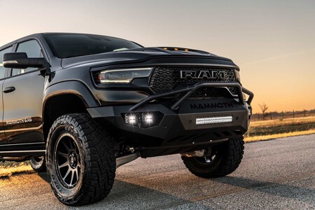 Hennessey Mammoth 6x6 5